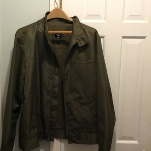 Mens Gap Large Nylon jacket.